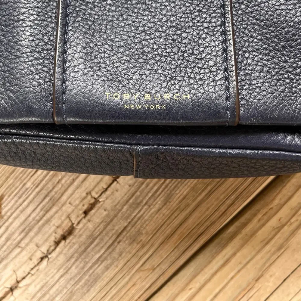 Tory Burch Women's Block-T Blue Pebbled Leather Shoulder Bag